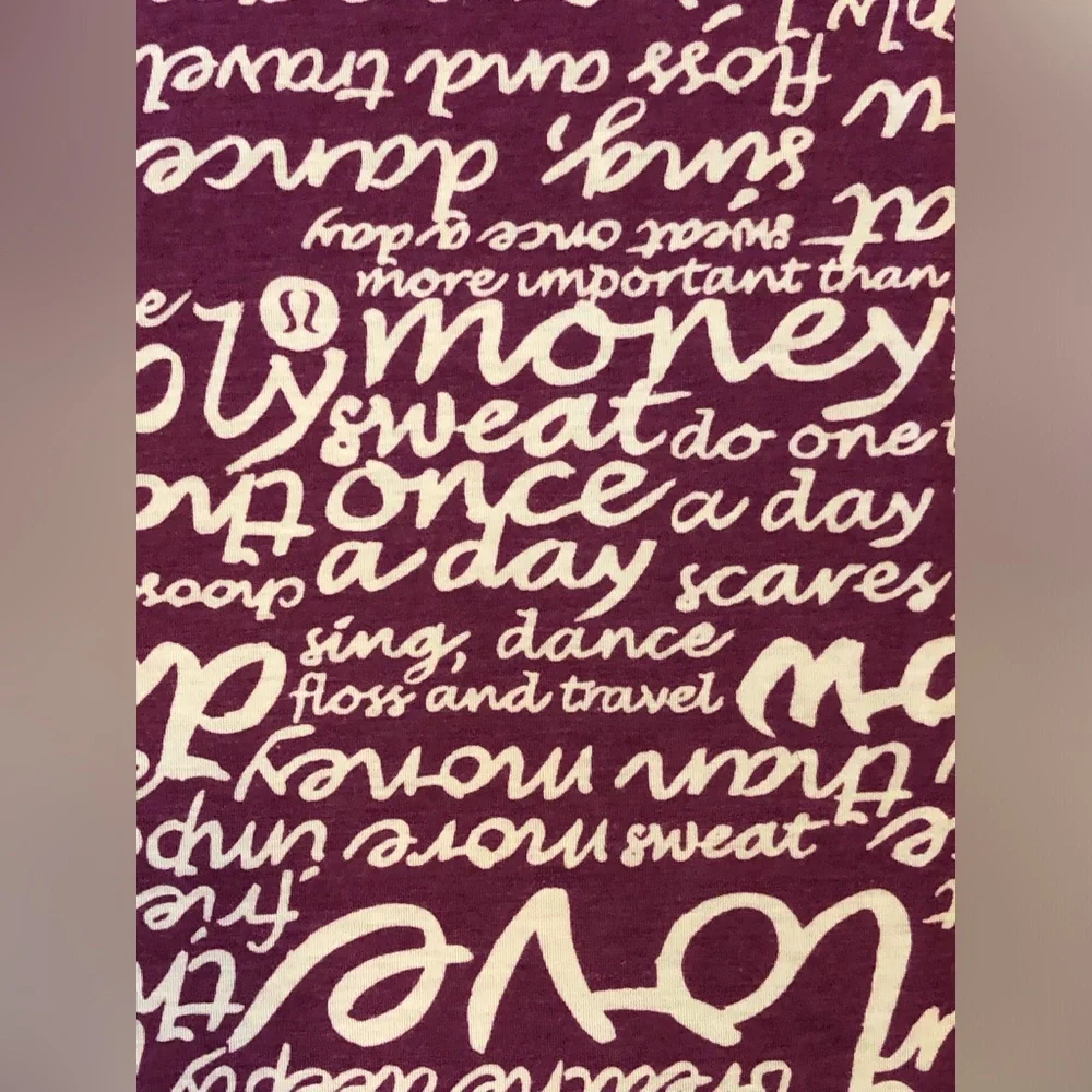 Lululemon Vinyasa Scarf Manifesto Print Heathered Dewberry Purple Grail